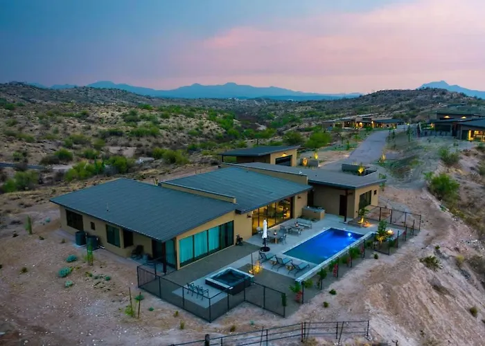 Paradise Canyon Retreat - 3 Private Estates Holiday home