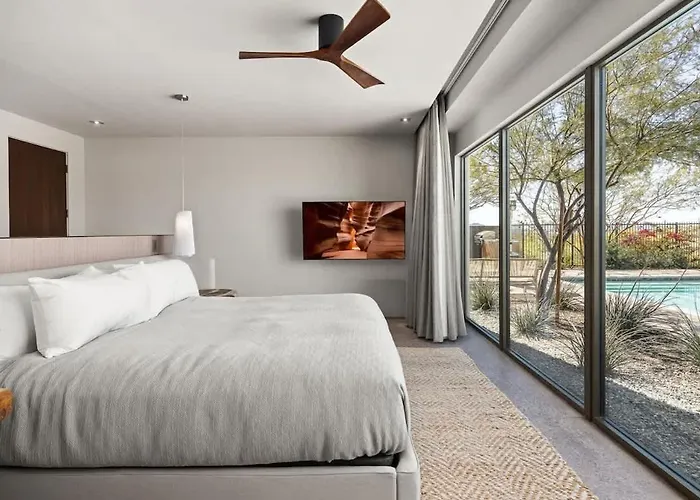 Paradise Canyon Retreat - 3 Private Estates * Fort McDowell